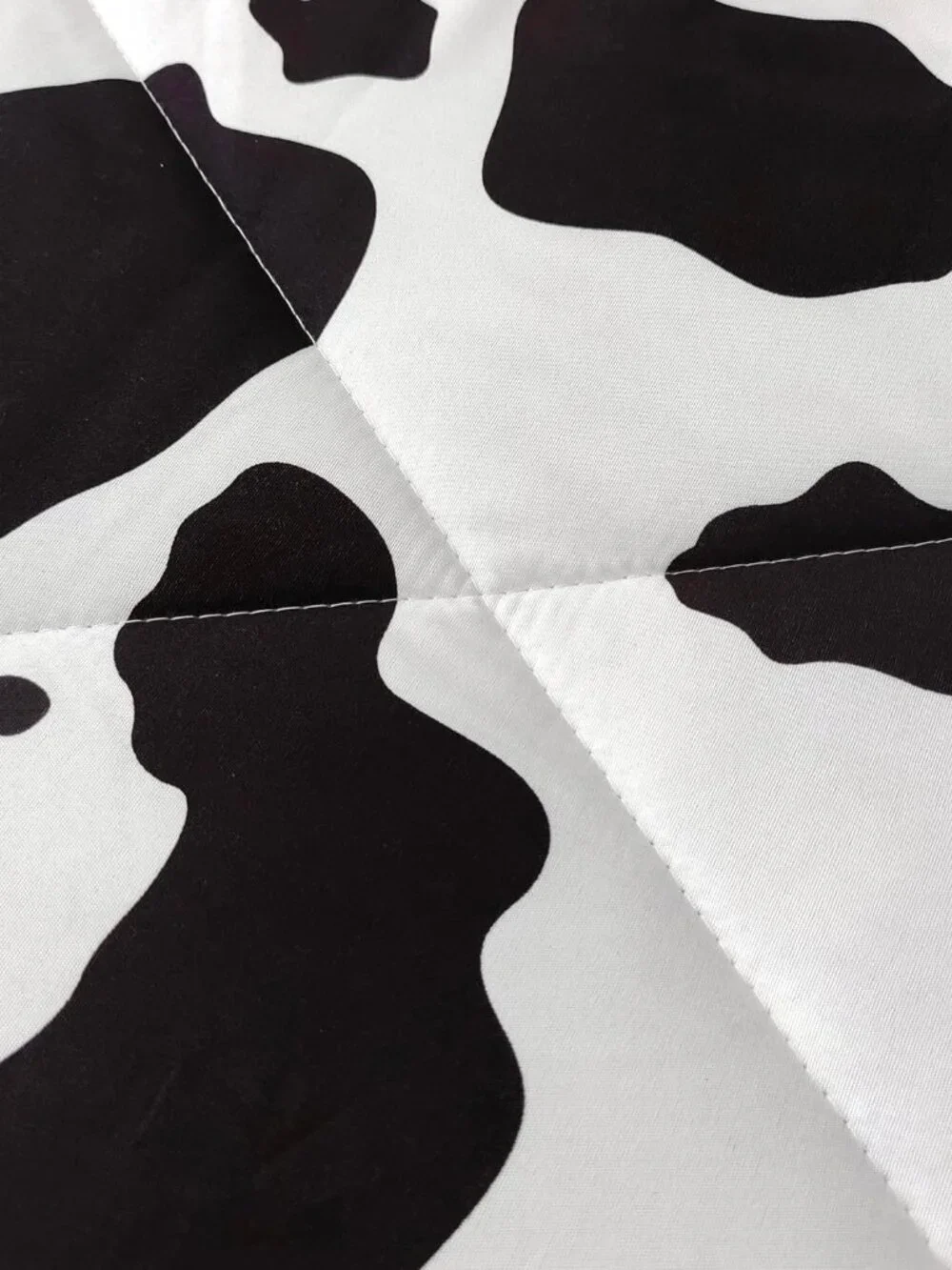 3 Pieces Milk Cow Print Stuff Bedding Comforter Set Full with 2 Pillowcases for